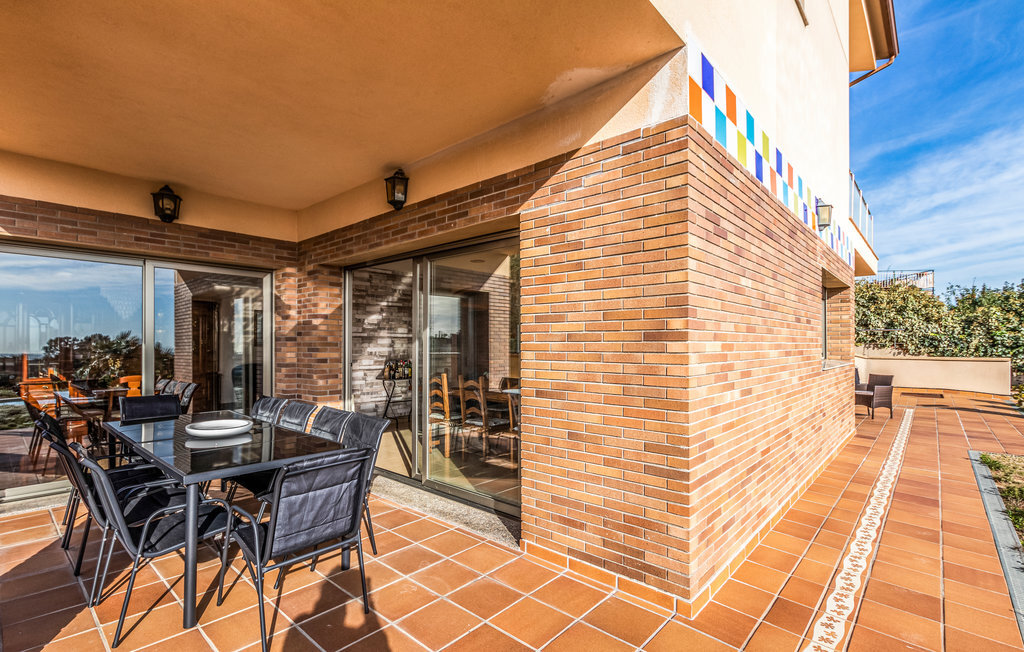 Maison 10 personnes à Sant Cebrià de Vallalta - Photo 16