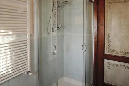 Maison XVIIe siècle rénovée avec piscine à Lamporecchio : photo 7