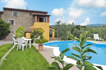 Location maison à Lamporecchio, Villa à Vinci avec Piscine et Vue