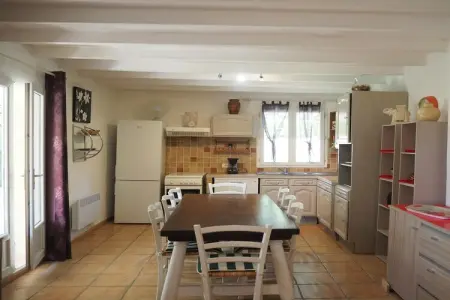 Maison 9 personnes avec piscine à Vaison-la-Romaine : photo 3