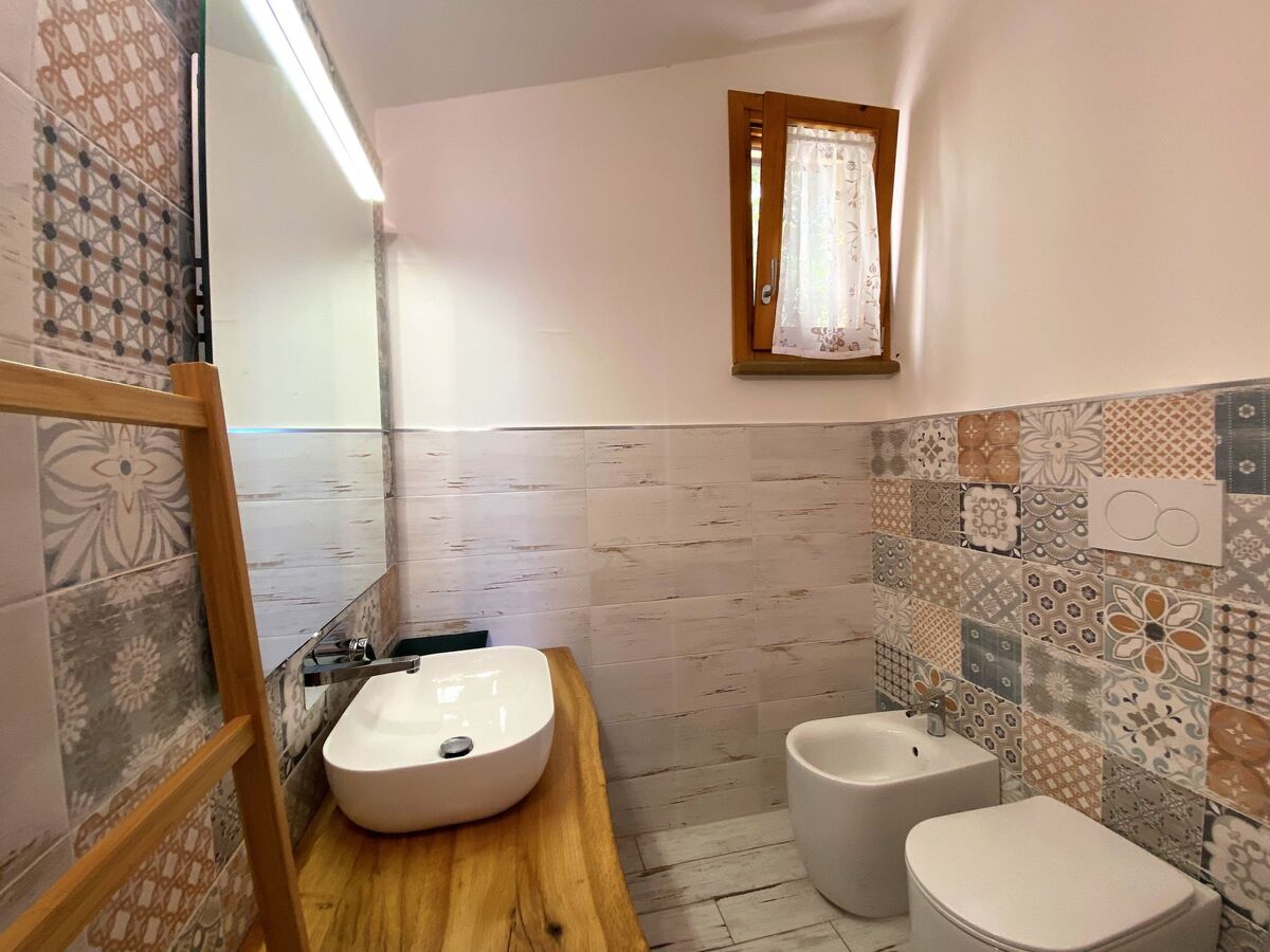 Maison moderne rénovée avec jardin à Castellina Marittima - Photo 22