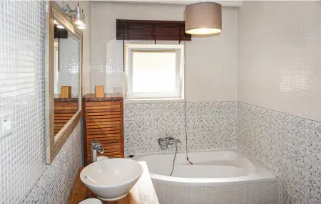 Maison 100 m² avec piscine privée à Roujan : photo 20