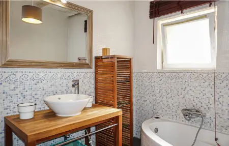 Maison 100 m² avec piscine privée à Roujan : photo 21