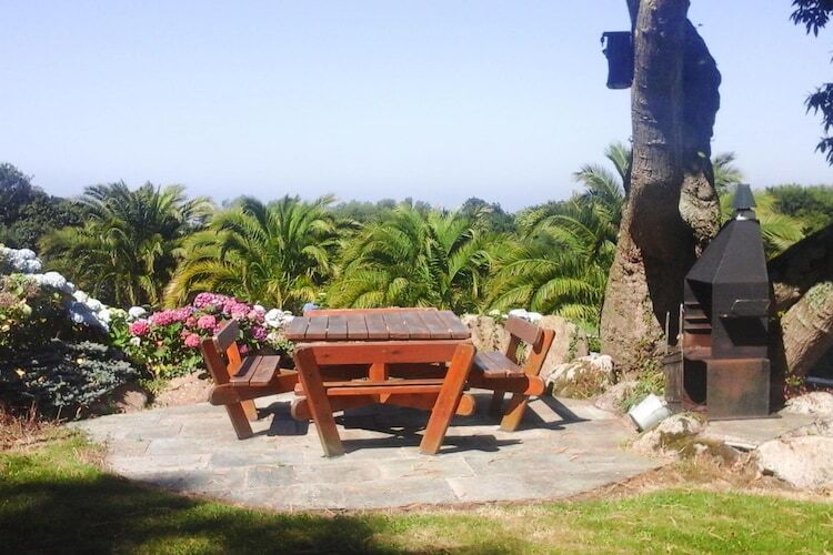 Maison bretonne avec jardin à 500 m de la plage - Photo 1