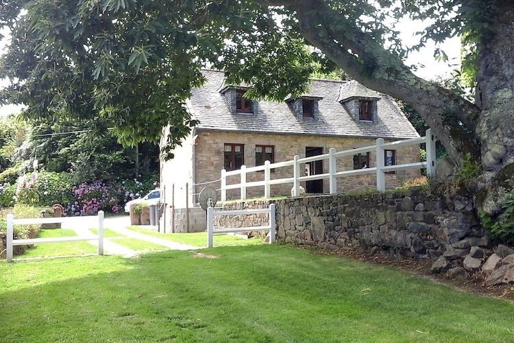 Maison bretonne avec jardin à 500 m de la plage - Photo 16
