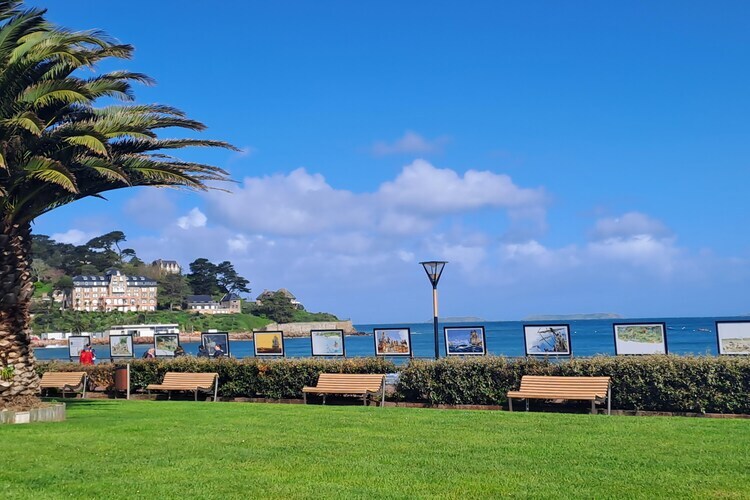 Maison vue baie à Perros-Guirec, 6 personnes, jardin - Photo 35