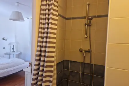 Maison bretonne pierre 8 personnes, Plouégat-Guérand : photo 7
