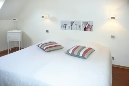 Maison bretonne pierre 8 personnes, Plouégat-Guérand : photo 9