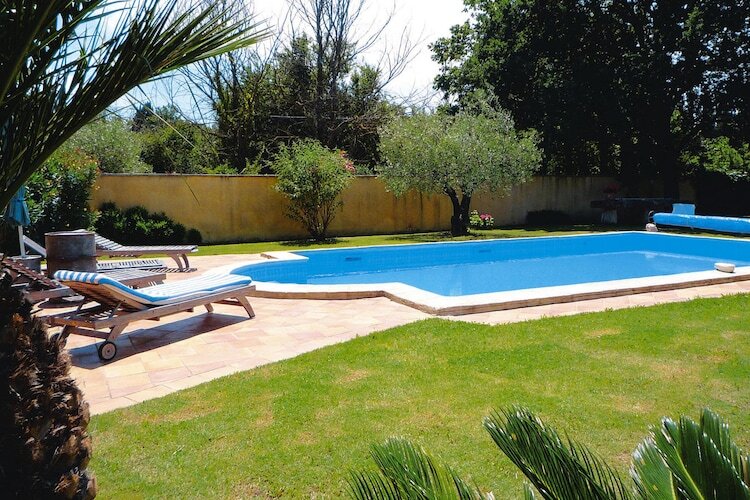 Maison provençale avec piscine partagée à Noves - Photo 13