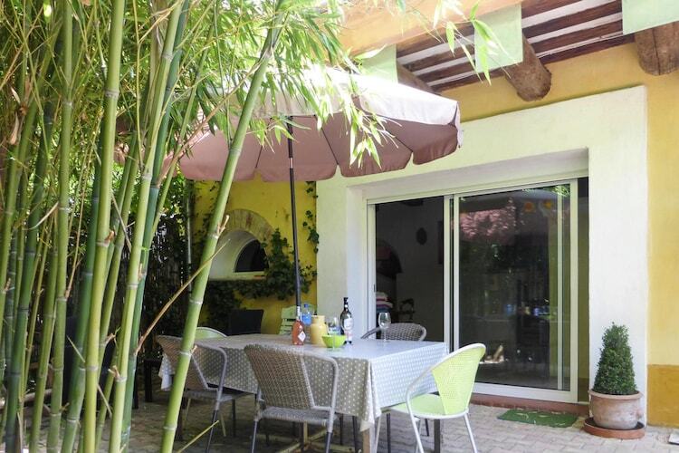 Maison provençale avec piscine partagée à Noves - Photo 15