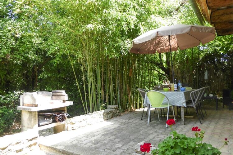 Maison provençale avec piscine partagée à Noves - Photo 16