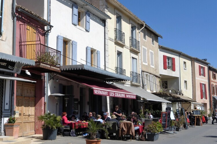 Maison provençale avec piscine partagée à Noves - Photo 22