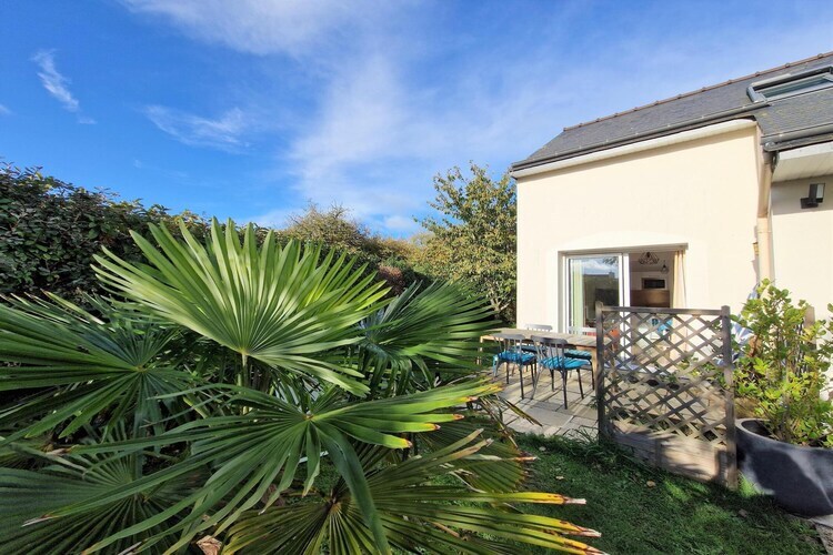 Maison mitoyenne avec jardin à 2 km de la plage - Photo 9