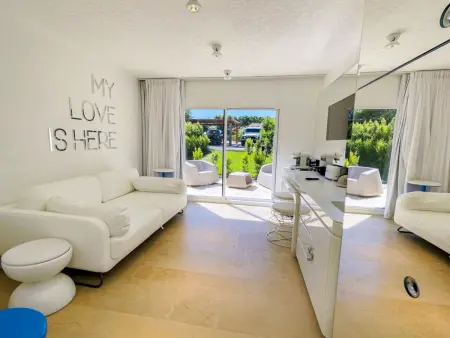 Location maison à San Teodoro, House Boat Small