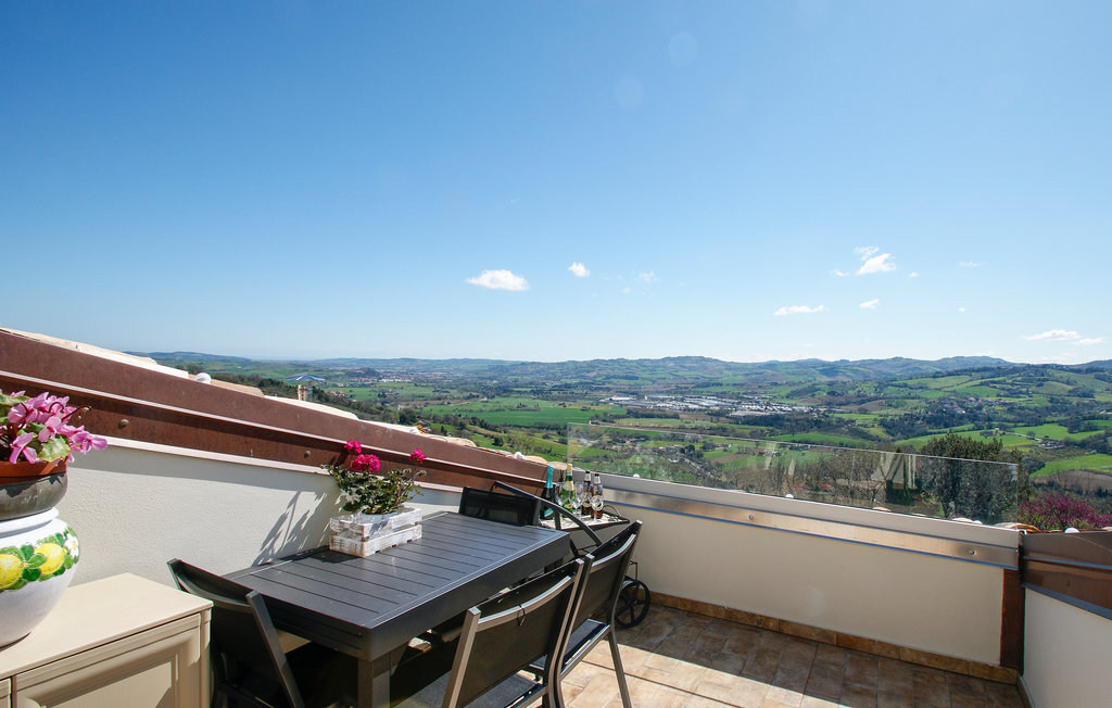 Maison rurale centenaire avec terrasse vue, près de Saint-Marin - Photo 10