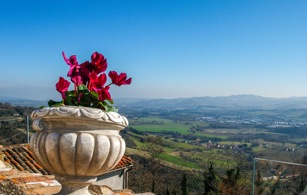 Maison rurale centenaire avec terrasse vue, près de Saint-Marin - Photo 12