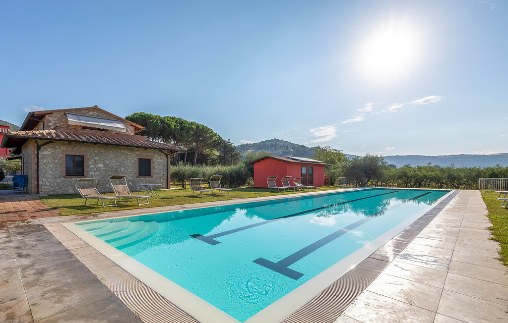 Maison 15 pers. au bord du lac Trasimène avec piscine - Photo 10