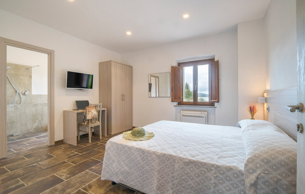 Maison 15 pers. au bord du lac Trasimène avec piscine - Photo 19