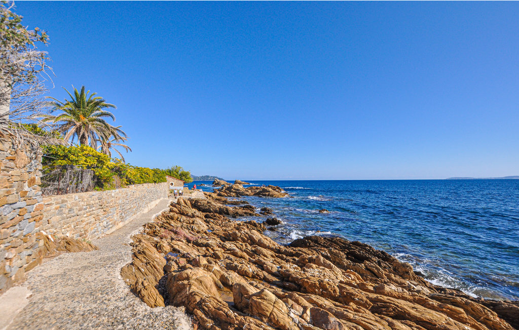 Maison 6 pers. vue mer et jacuzzi au Lavandou - Photo 25