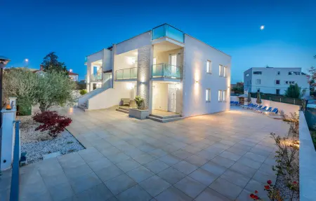 Maison 16 personnes à Umag - Photo 1