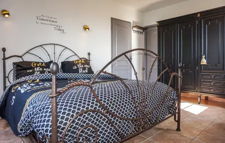 Maison 4 chambres avec piscine chauffée à Carcassonne : photo 19