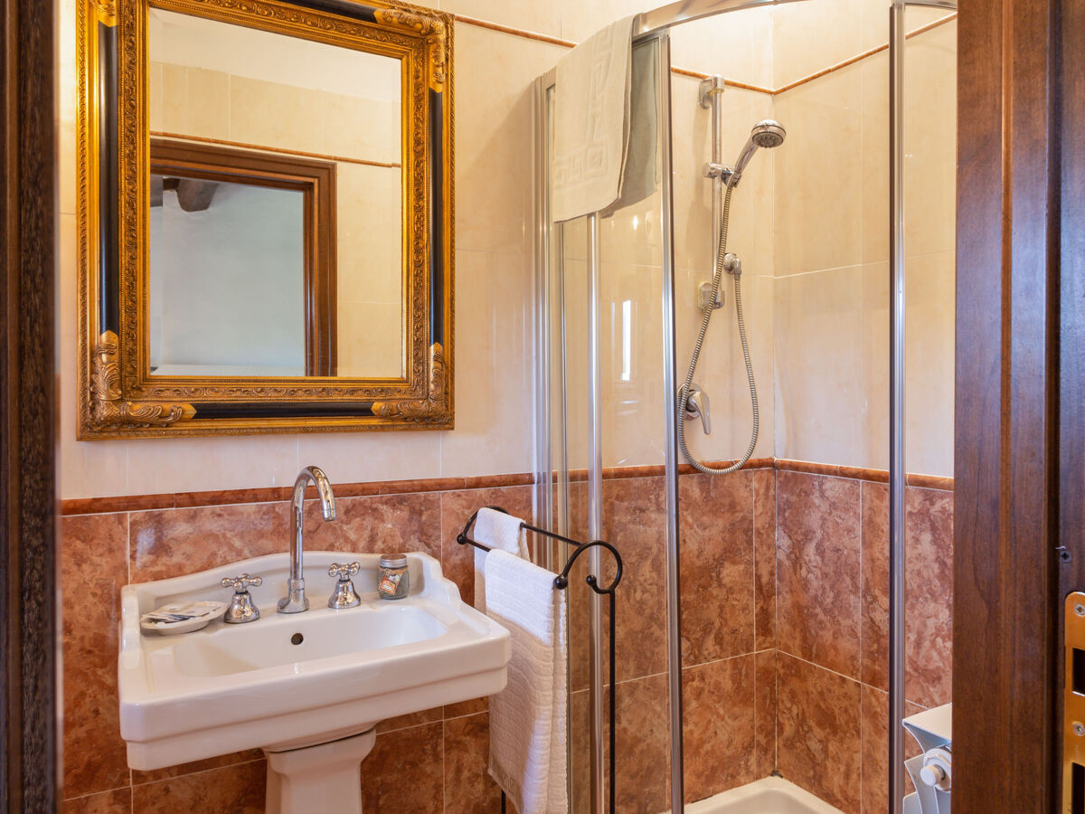 Villa Isabella – 20 pers, piscine et sauna en Toscane - Photo 30