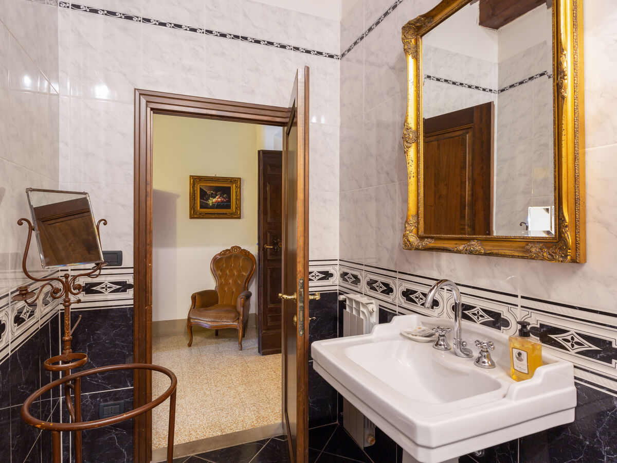 Villa Isabella – 20 pers, piscine et sauna en Toscane - Photo 38