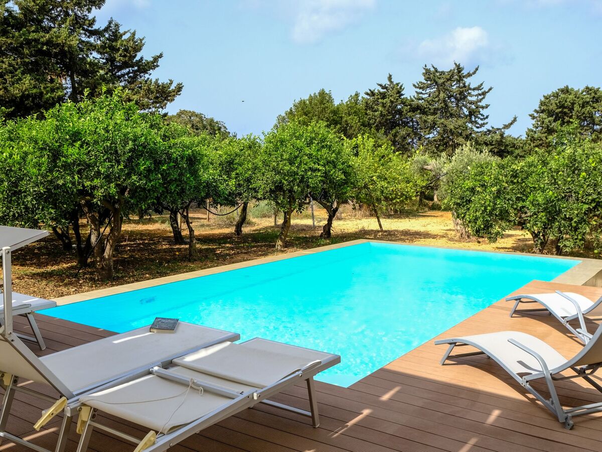 Maison Barbara à Marsala, 5 chambres, piscine privée - Photo 3