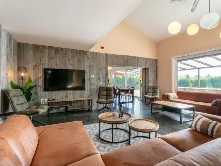 Maison de groupe en forêt à Hechtel-Eksel, 24 pers. et 11 ch. : photo 9