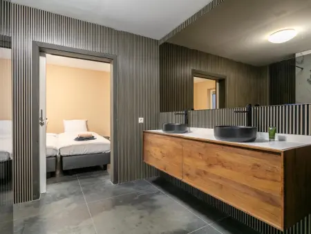 Maison de groupe en forêt à Hechtel-Eksel, 24 pers. et 11 ch. : photo 17
