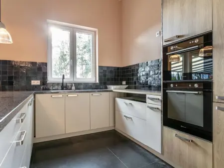 Maison de groupe en forêt à Hechtel-Eksel, 24 pers. et 11 ch. : photo 35