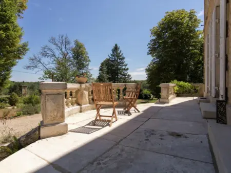 Le Petit Château : maison avec piscine privée près de Brouchaud : photo 3