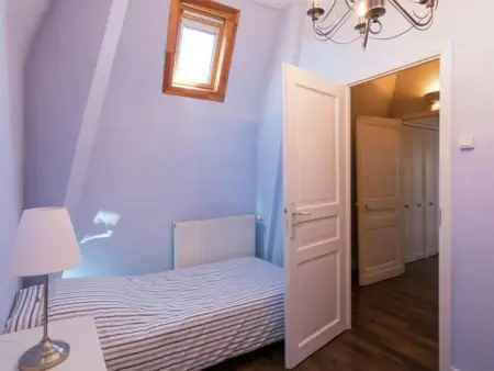 Le Petit Château : maison avec piscine privée près de Brouchaud : photo 13