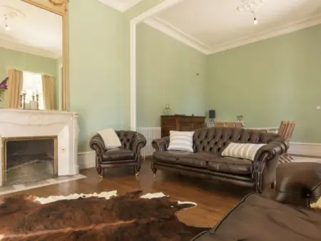 Le Petit Château : maison avec piscine privée près de Brouchaud : photo 23