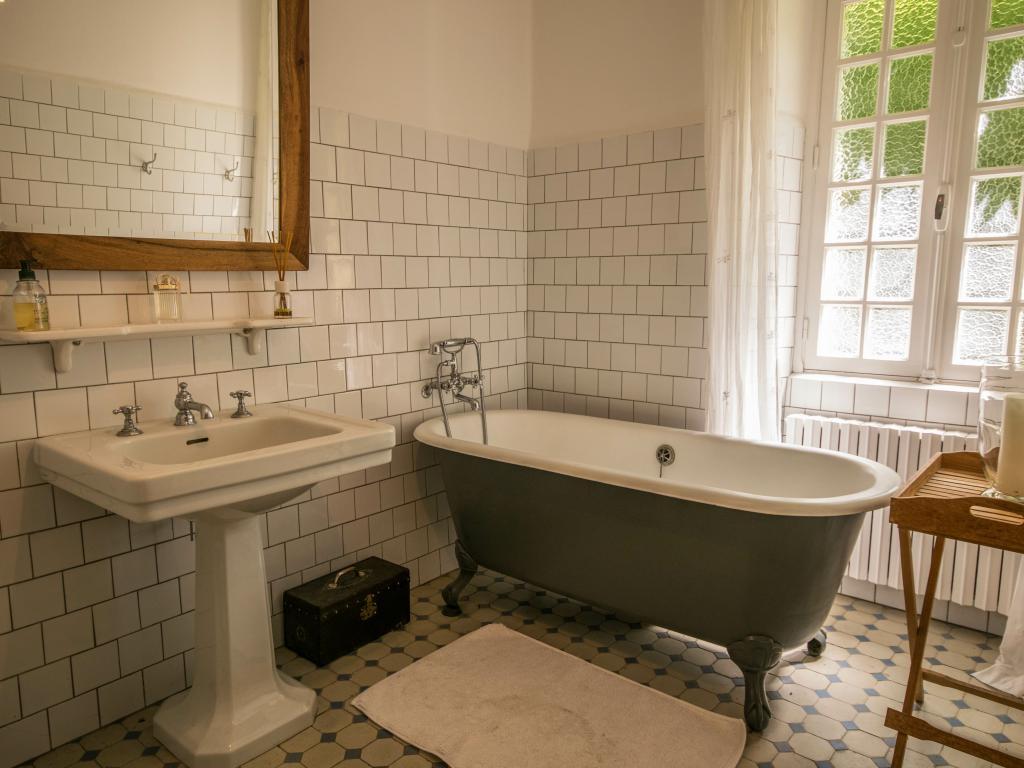 Manoir Bellevue – Maison 9 pers. avec piscine et tourelles - Photo 11