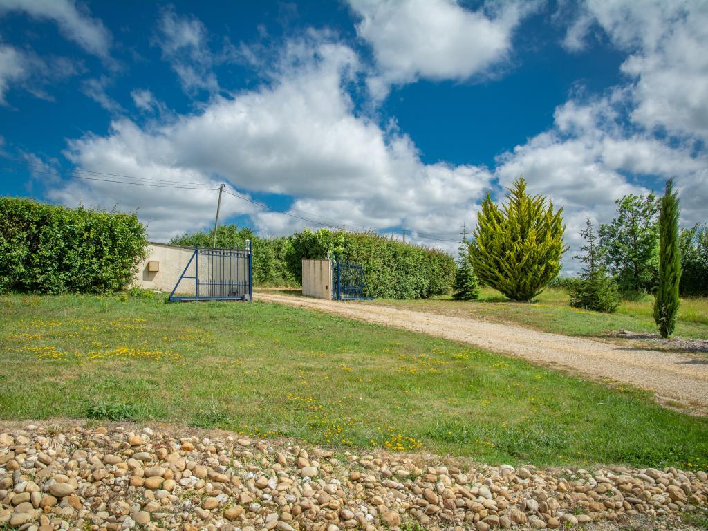 Maison avec piscine privée et pool house à Montaigu de Quercy - Photo 35
