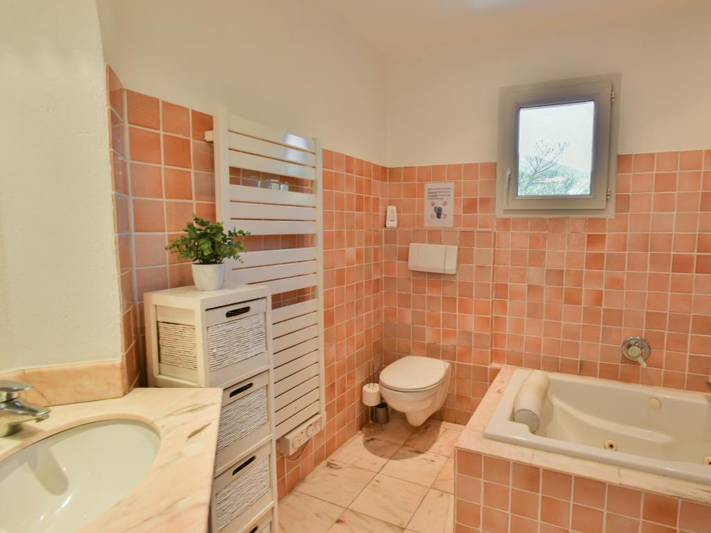 Maison 4 chambres piscine privée à Sainte Maxime - Photo 24
