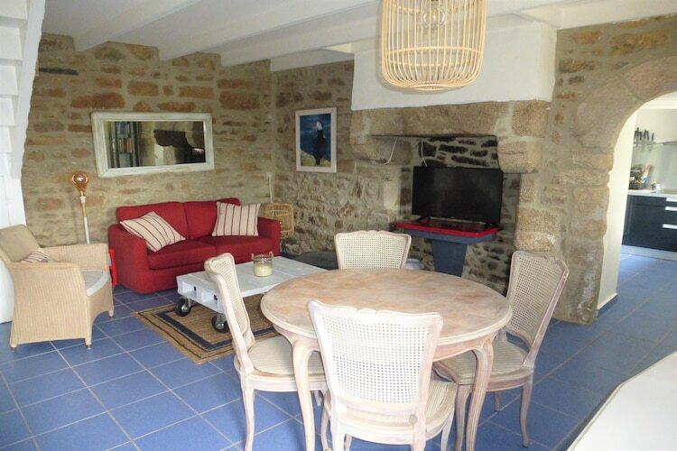 Maison bretonne sur le port de Térénez, Plougasnou - Photo 3