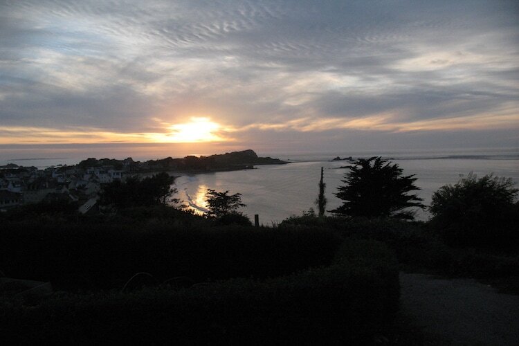 Maison bretonne sur le port de Térénez, Plougasnou - Photo 16