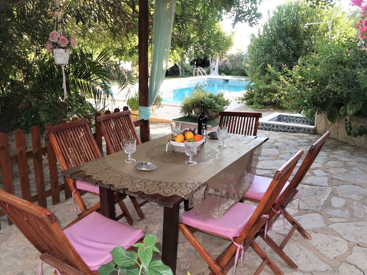 Isaurinda – Maison 6 pers. piscine à Estoi - Photo 2