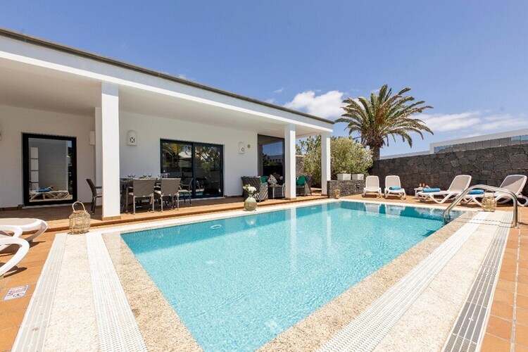 Villa A à Playa Blanca : 3 chambres, piscine chauffée - Photo 2