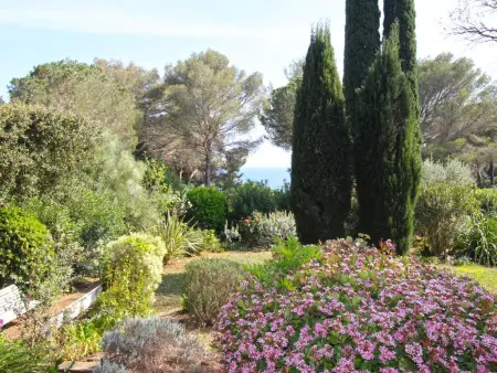 Loumic, Villa de charme avec vue mer à 350m de la plage - Photo 37