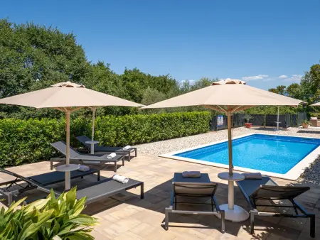 Matea, maison moderne 10 pers. piscine privée Krk : photo 3