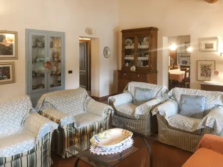 Antico Borgo San Lorenzo – Gîte toscan du XIe siècle : photo 4