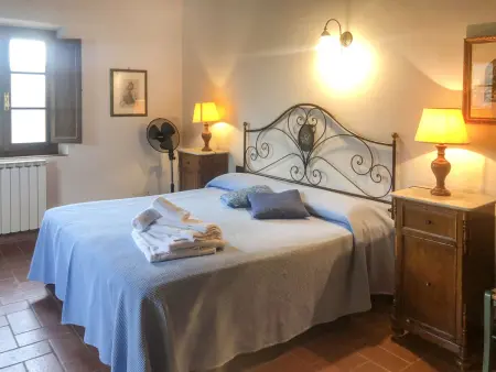 Antico Borgo San Lorenzo – Gîte toscan du XIe siècle : photo 20