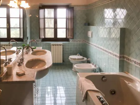 Antico Borgo San Lorenzo – Gîte toscan du XIe siècle : photo 23