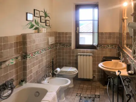 Antico Borgo San Lorenzo – Gîte toscan du XIe siècle : photo 29