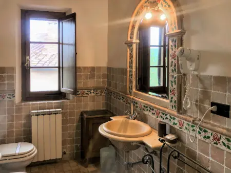 Antico Borgo San Lorenzo – Gîte toscan du XIe siècle : photo 30