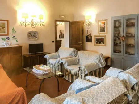 Antico Borgo San Lorenzo – Gîte toscan du XIe siècle : photo 33