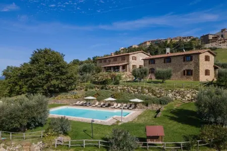 Villa Due Casali – Maison 18 pers. avec piscine en Ombrie